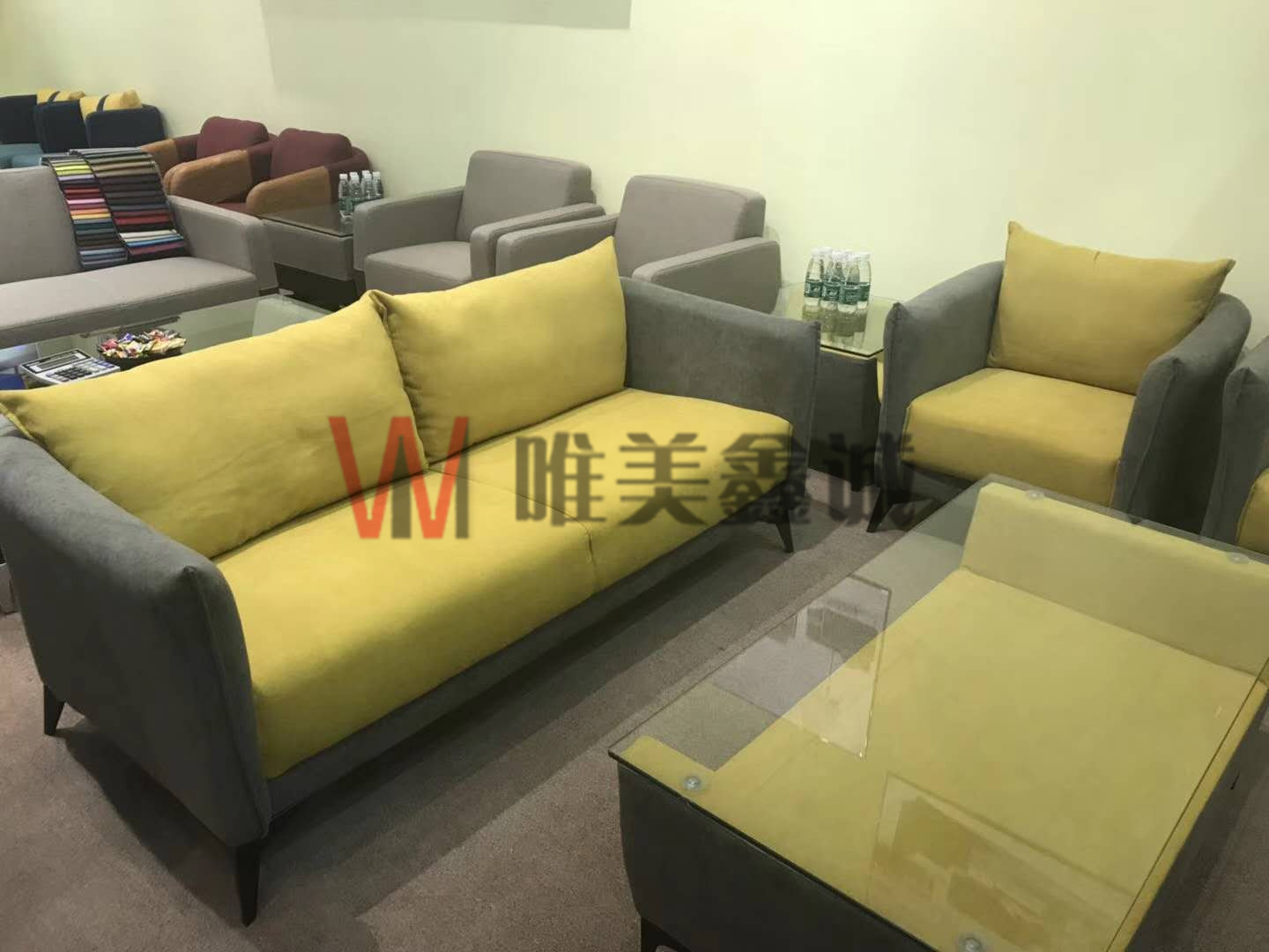 現(xiàn)代時尚布藝沙發(fā)WM-SF236