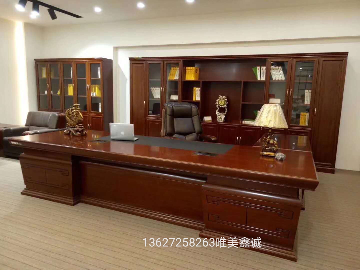 實木大班臺WM-BT002