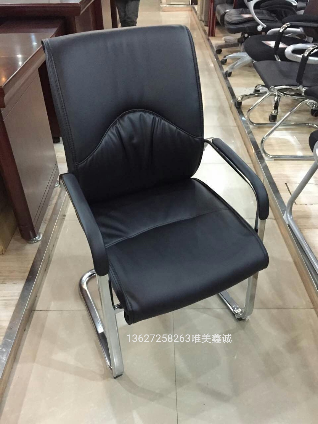皮面弓字椅WM-Y445