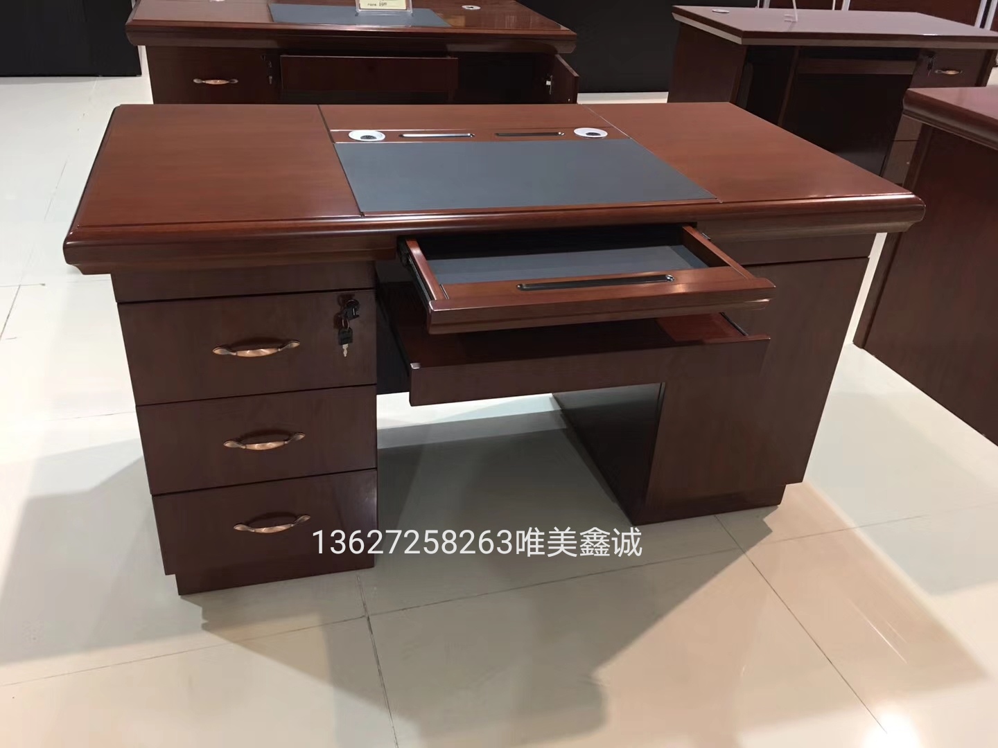 1.4米油漆木皮電腦辦公桌WM-B446